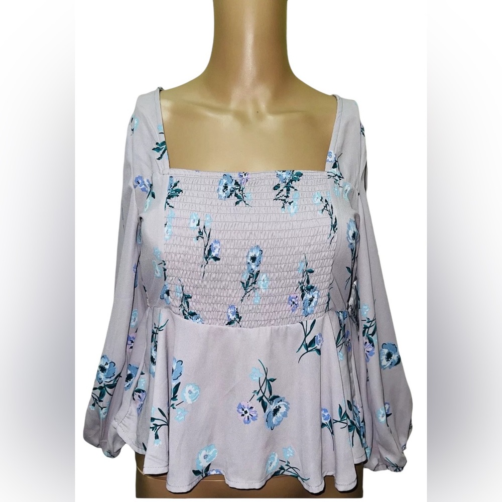 CRAVE FAME  SMOCKED FLORAL BLOUSE WOMEN LONG SLEEVE PURPLE COLOR SIZE SMALL